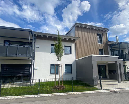 Foto der Wohnanlage MODern Wohnen Alpenstraße der Höbel Immobilien GmbH als Referenz für ein fertiges Wohnprojekt